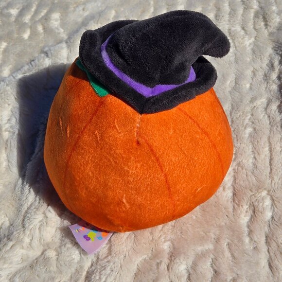 Squishmallow Flip A Mallow Halloween Owl and Pumpkin Witch! - Picture 4 of 7